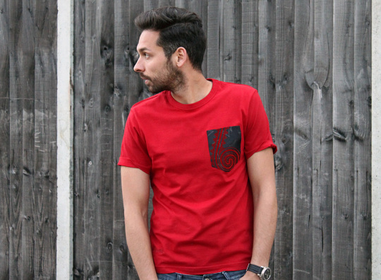 MICOBI Red fitted tee